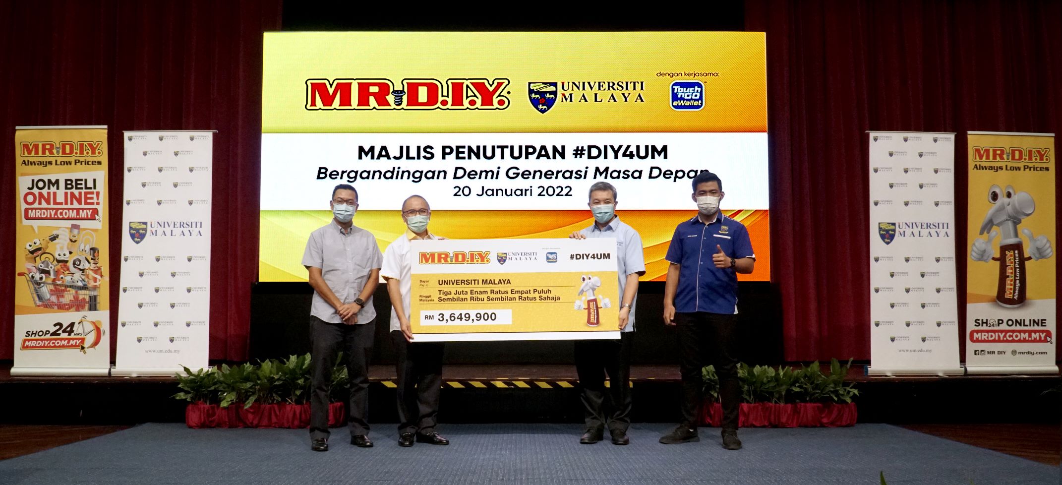 A-ceremony-was-held-yesterday-at-Universiti-Malaya.jpg