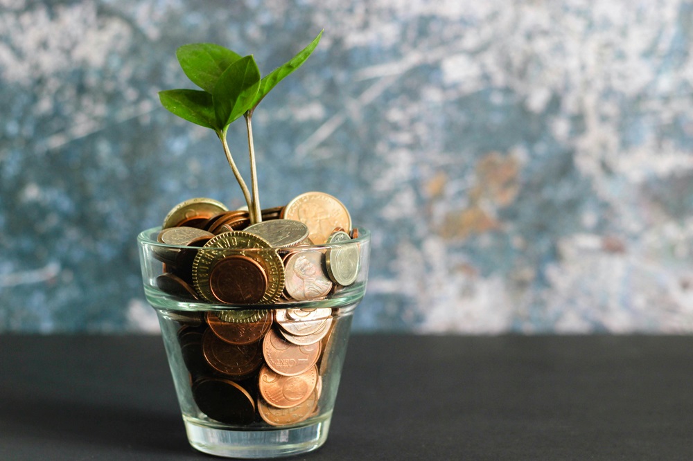 Investing vs saving in Malaysia: What’s the right choice?