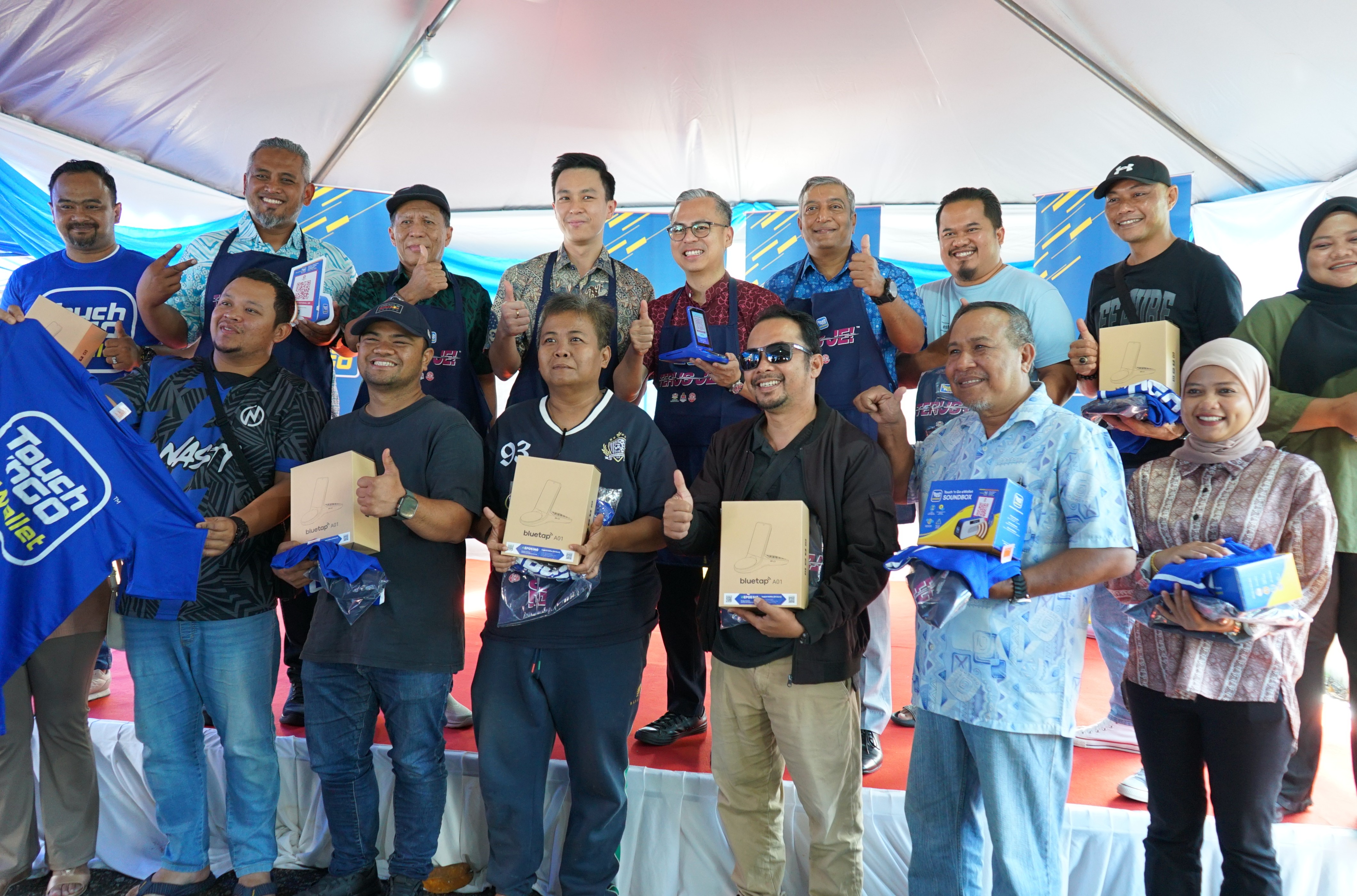 Touch ‘n Go Group Supports Local Merchants Through Ramadan Bazaar Initiative in Lembah Pantai
